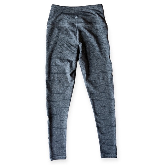 NWT prAna Transform 7/8 Leggings in Charcoal Stripe, XS - Picture 2 of 13